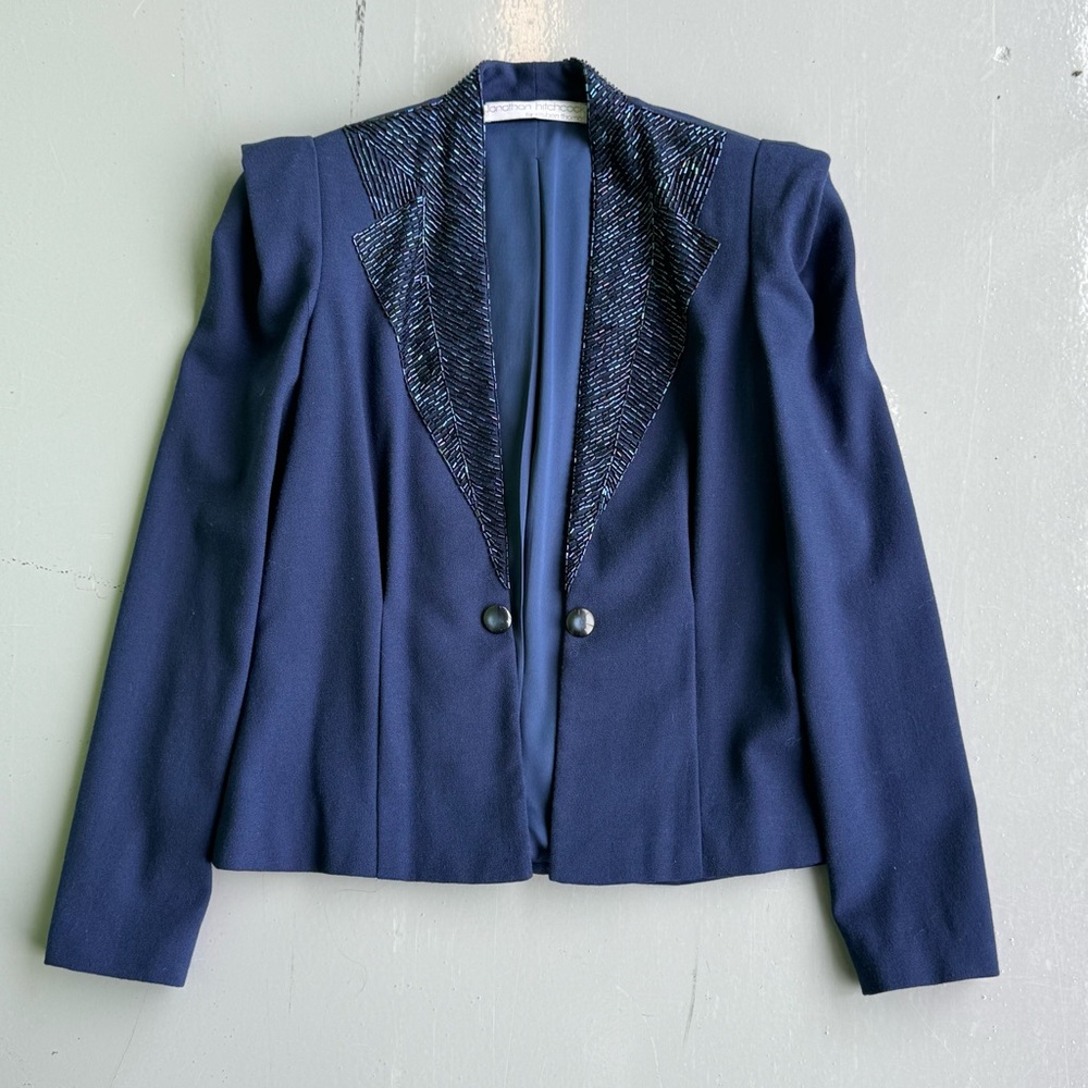 Chic Women's detailed blazer by Jonathan Hitchcock for Reuben Thomas size 4